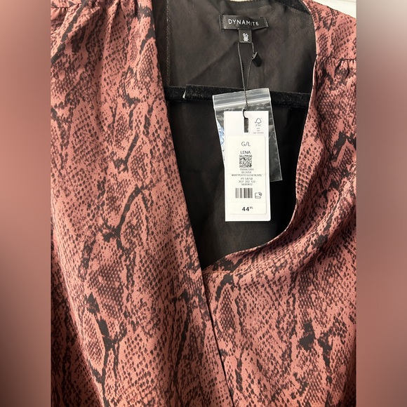 Burgundy Snakeprint crop top - Picture 3 of 3